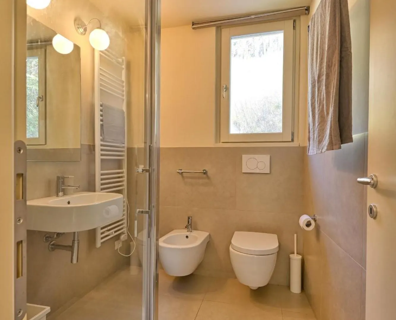 Apartment Appartamento Billy - Theater Home Tignale